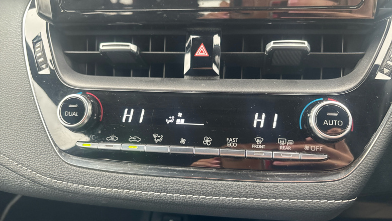 Toyota Corolla 1.8 VVT-i Hybrid Icon 5dr CVT Hybrid Hatchback